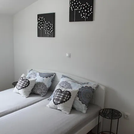 Maru Sea View * Makarska